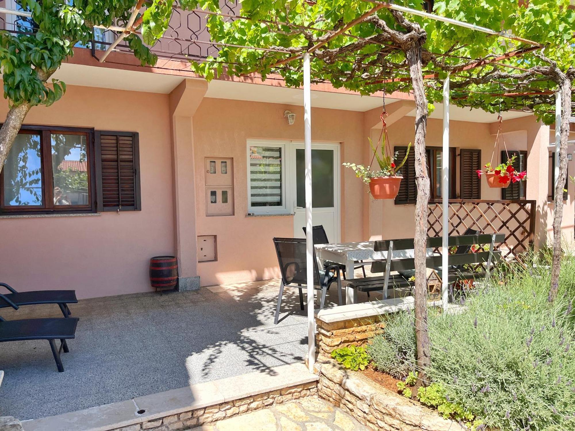 Appartement Nino In Pula